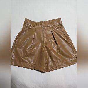 Abercrombie & Fitch Elegant Tan Leather Shorts Size Small